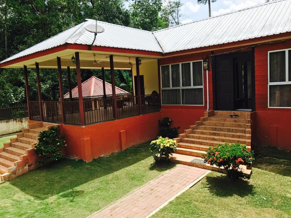 峇冬加里Desa Kaloi Farmhouse别墅 外观 照片